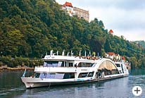 Dreiflüssestadt Passau Kristallschiff Bayerischer Wald